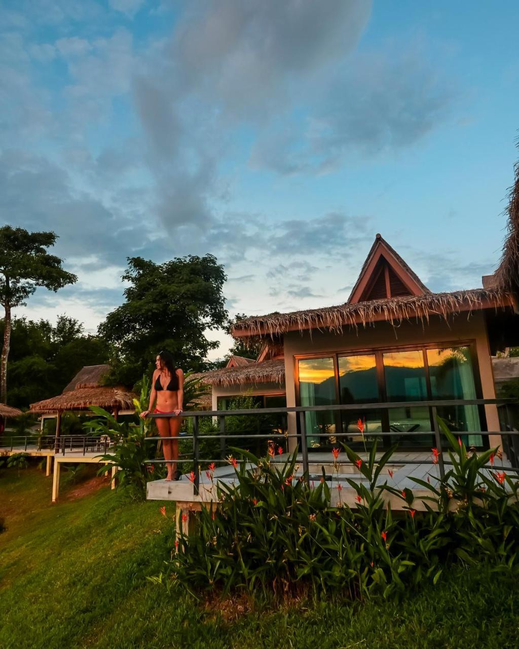 The Sanctuary Nam Ngum Beach Resort Vang Vieng Exteriér fotografie