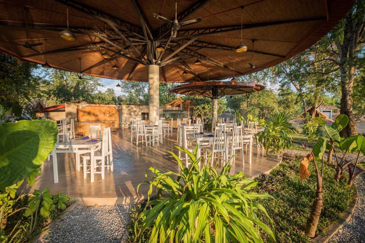 The Sanctuary Nam Ngum Beach Resort Vang Vieng Exteriér fotografie